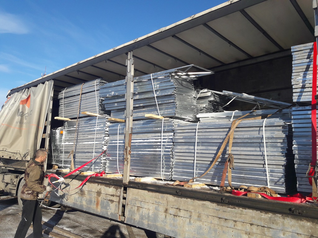 Поставка пешеходного ограждения поставщику в г.Пермь